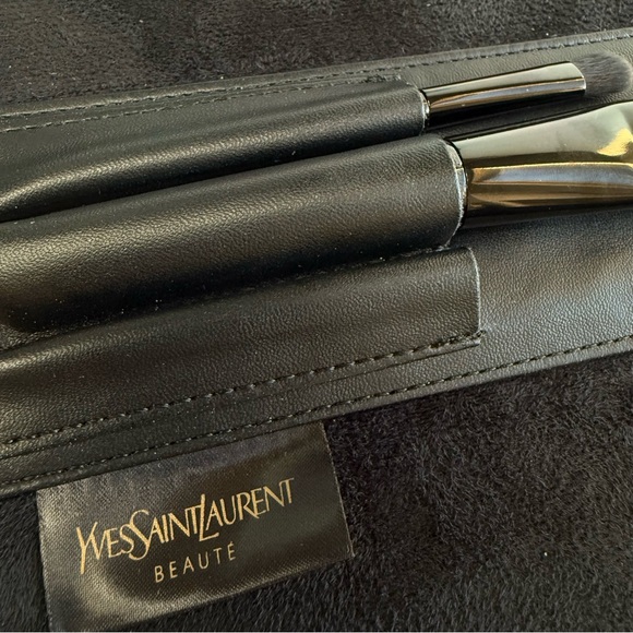 Yves Saint Laurent makeup brush case - Picture 3 of 6